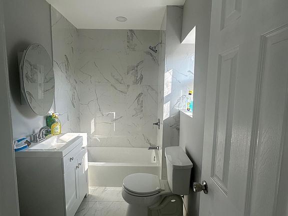 2nd image of 6343 Amboy Rd Floor 3