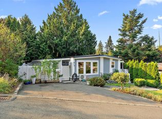 2587 B Selwyn Rd #19, Langford, BC V9B4V4