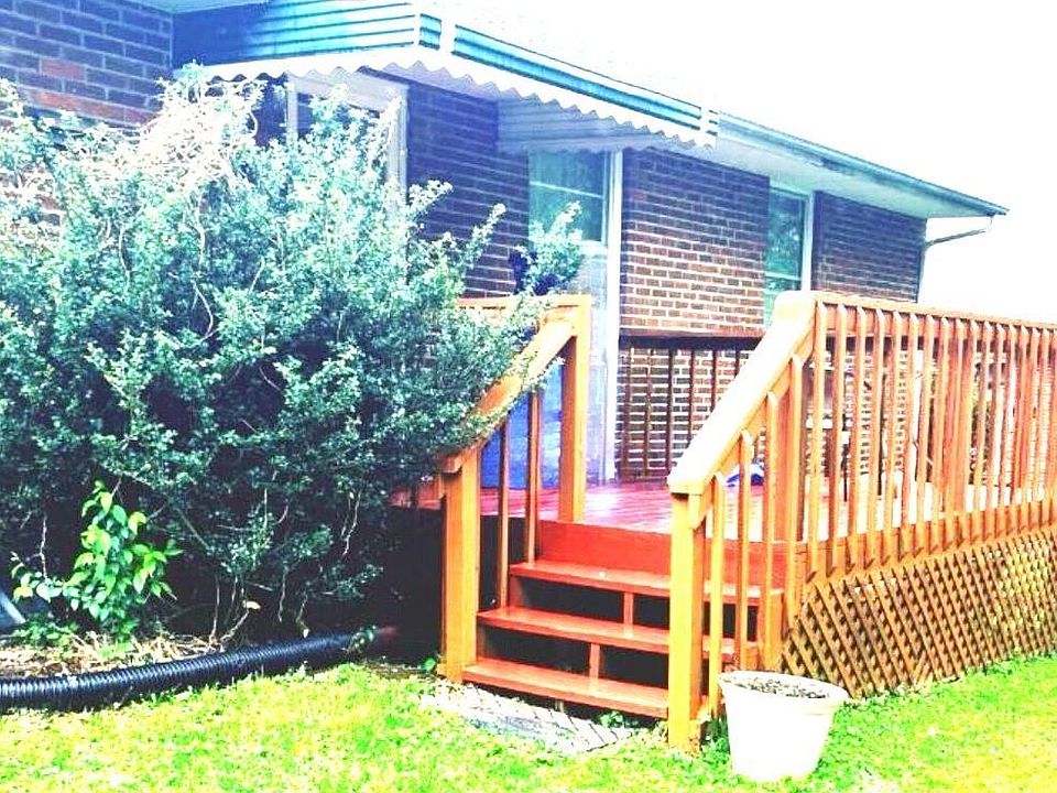 2nd image of 4531 Oakdale Dr
