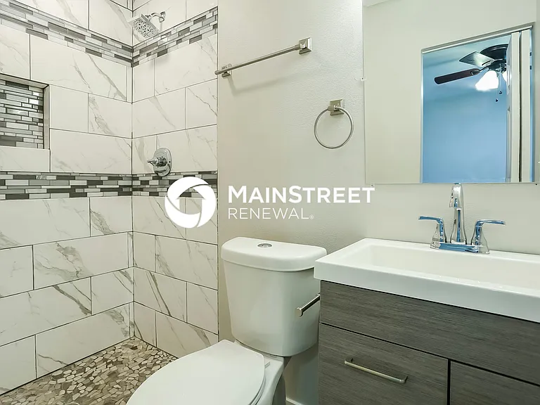 Main Bathroom