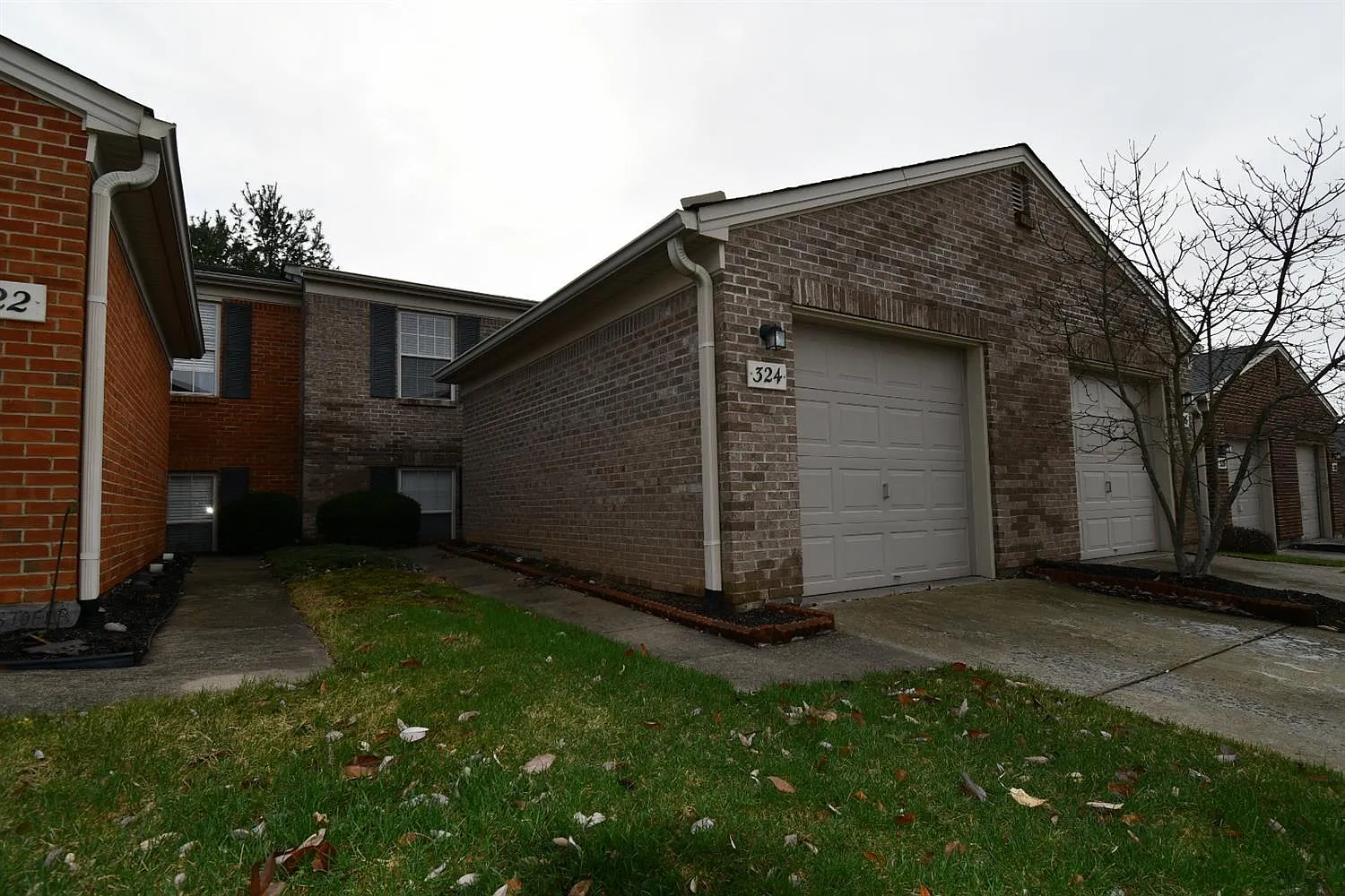 324 Outrider Way photo 1