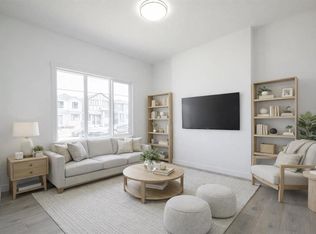 46 NE Andalusian Rd, Cochrane, AB T4C3B7
