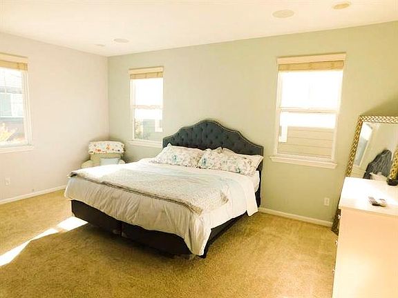 3rd image of 409 Rayos Del Sol Dr