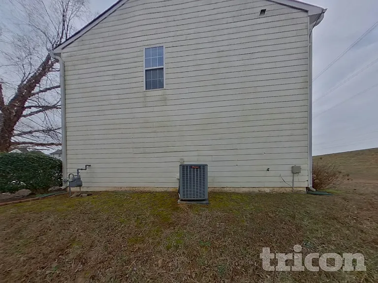 471 Sawtooth Ln — Photo 18