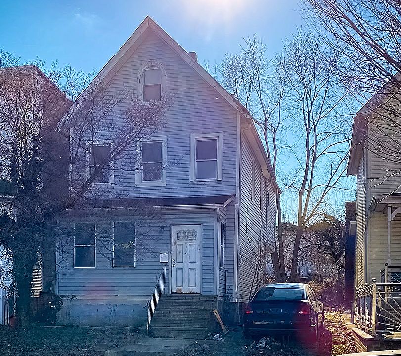 1st image of 488 Cary Ave