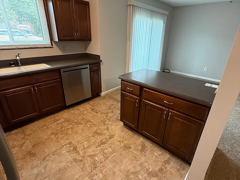 24665 Clareshire Dr #104 — Photo 13