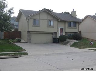 15307 Rock Creek Dr, Omaha, NE 68138