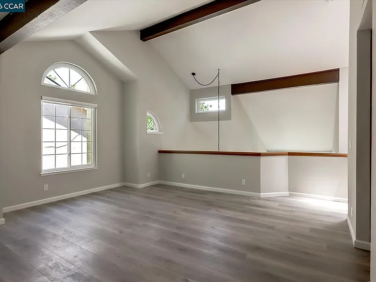 1539 Trimingham Dr — Photo 19