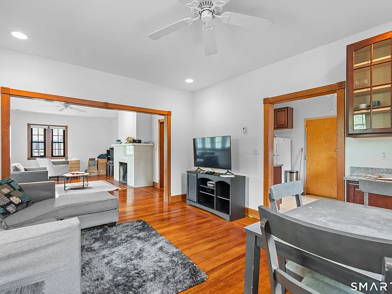 623 Whitney Ave #2 — Photo 4