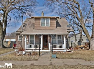 721 Ash Rd, Adams, NE 68301