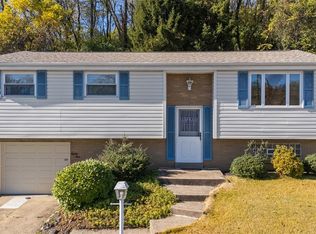 89 Lilmont Dr, Pittsburgh, PA 15218