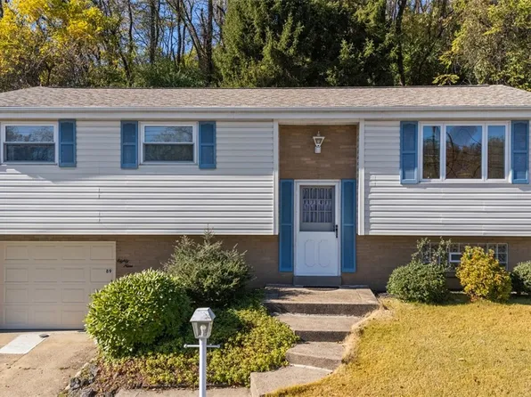 89 Lilmont Dr, Pittsburgh, PA 15218