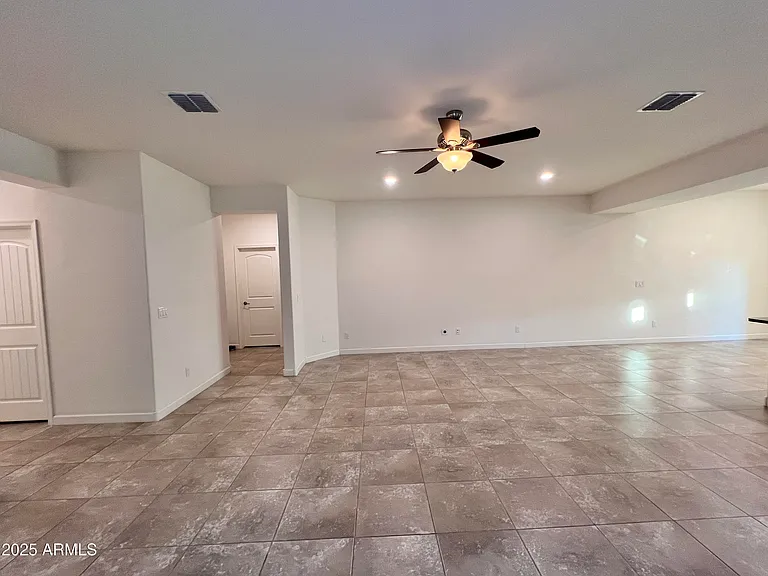 4123 E Roy Rogers Rd — Photo 4