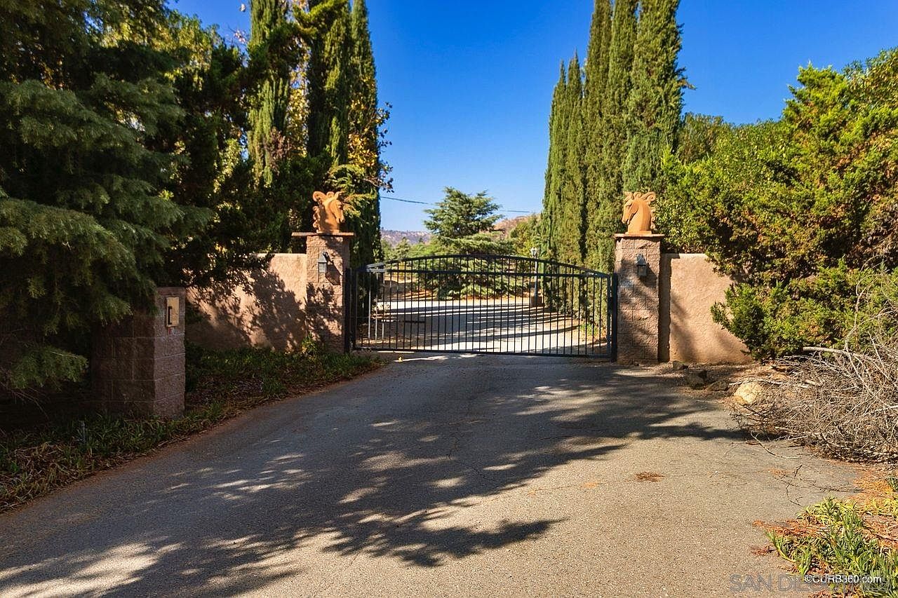 5064 Dehesa Rd, El Cajon, CA 92019 Zillow