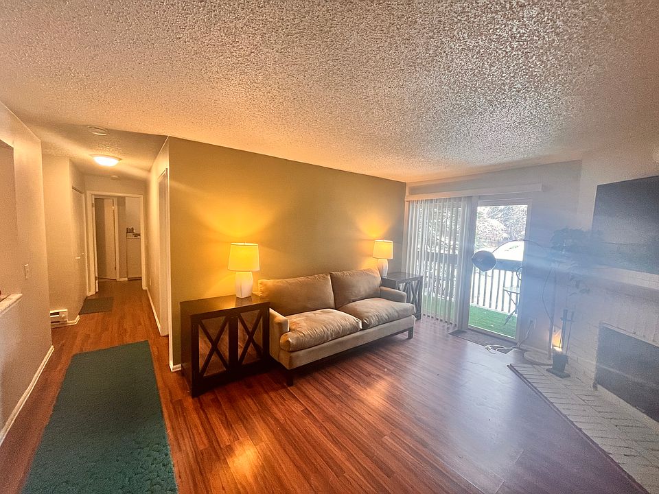 The living area has a lot of sunshine (facing south) and a nice view and lawn in a quiet cul de sac of the property.