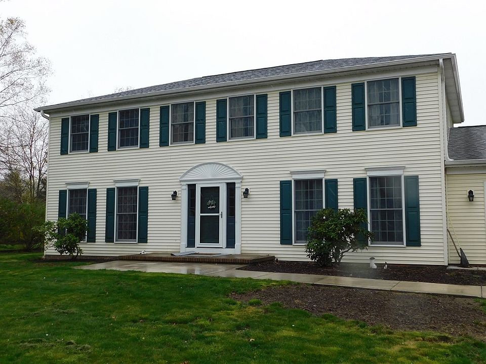 1st image of 5161 Wolf Run Dr