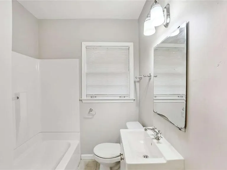 1840 Camellia Dr — Photo 12