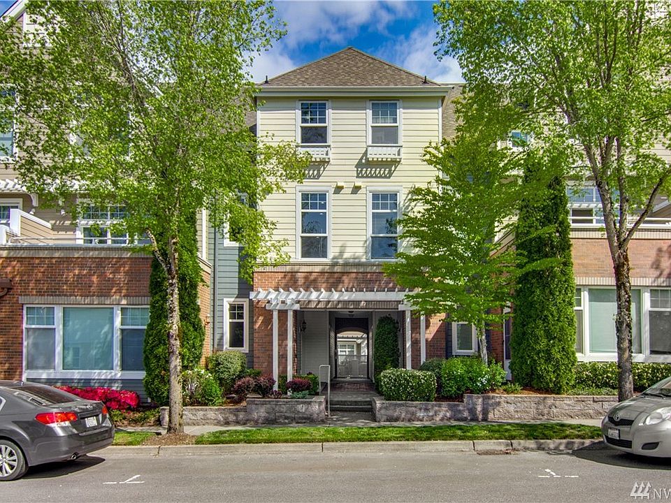 1st image of 1427 Huckleberry Cir #1427