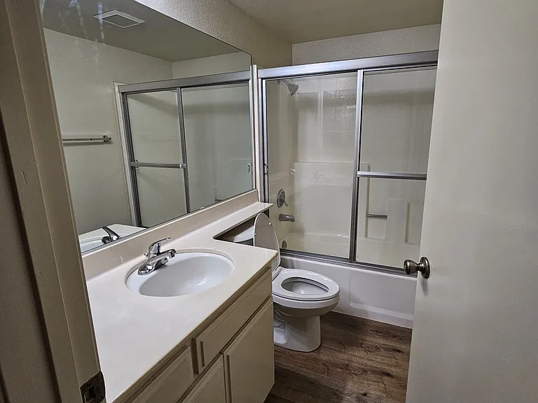 13304 Valleyheart Dr #207 — Photo 13