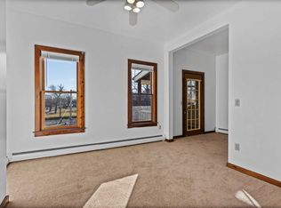 18 Center St FLOOR 3, Poughkeepsie, NY 12601