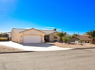 2070 Felicidad Dr, Lake Havasu City, AZ 86404