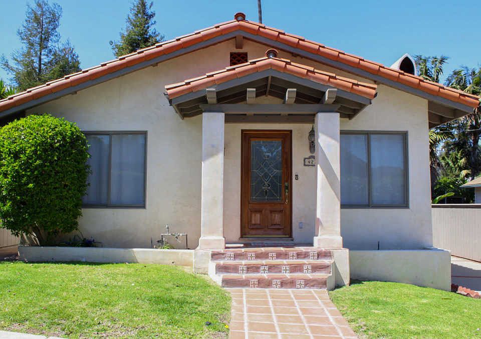 1st image of 427 Donze Ave