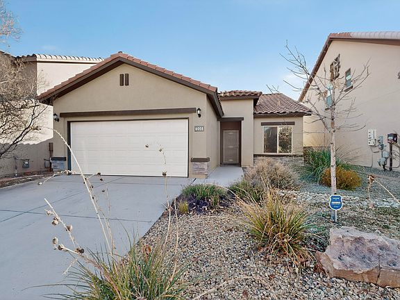 3rd image of 6008 Jagged Peak Rd NW