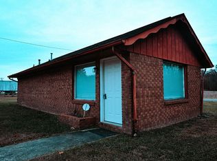 325 W Park Cir, N Wilkesboro, NC 28659