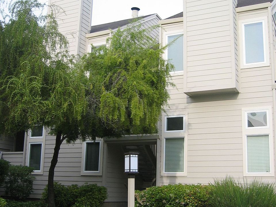 1st image of 5270 Borneo Cir