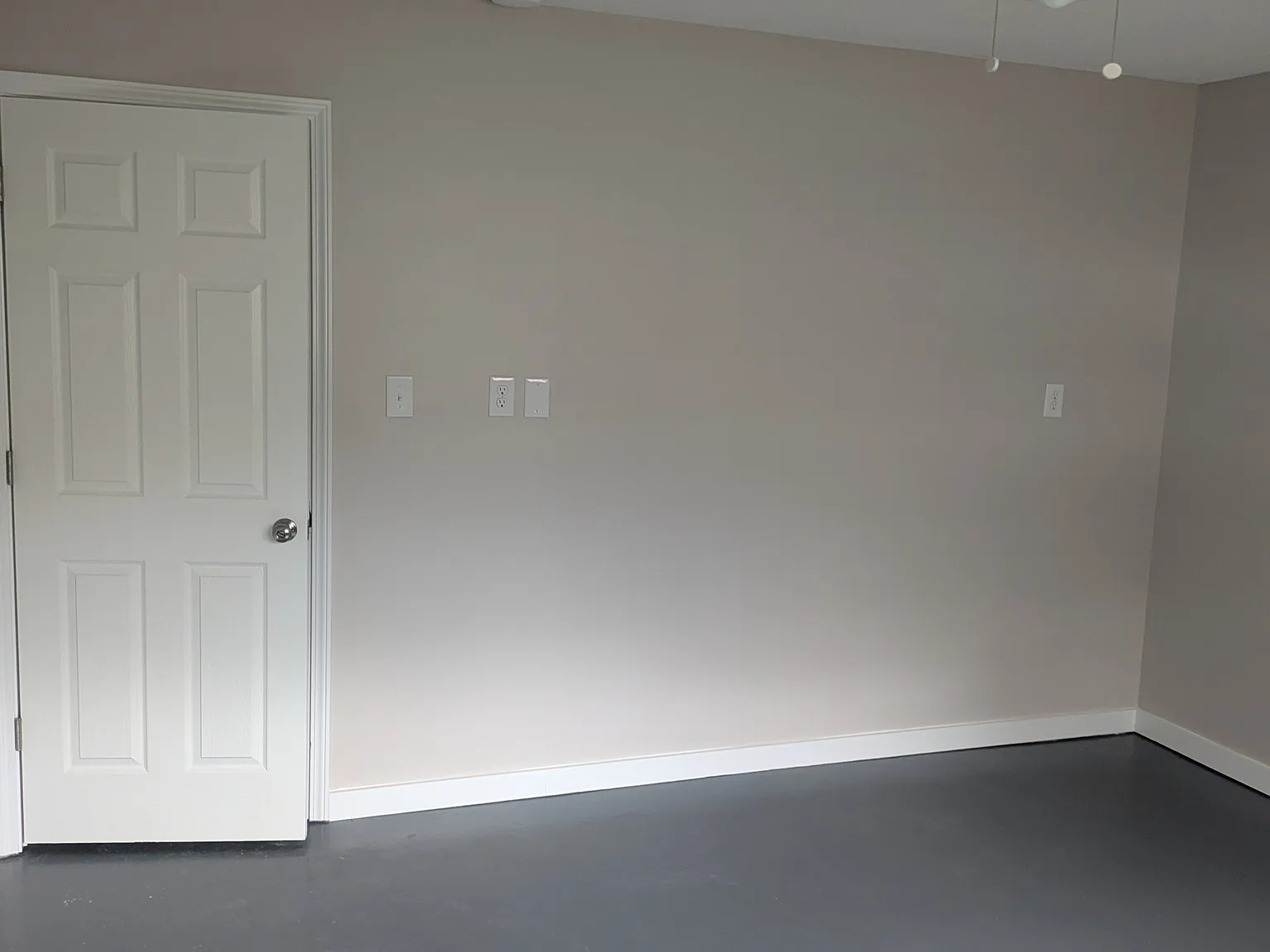 1 bed, 700 sqft, $1,200 — Photo 2