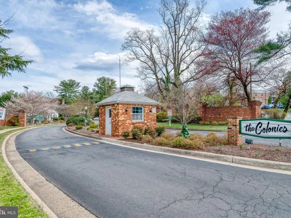 7640 Provincial Dr APT 204, Mc Lean, VA 22102