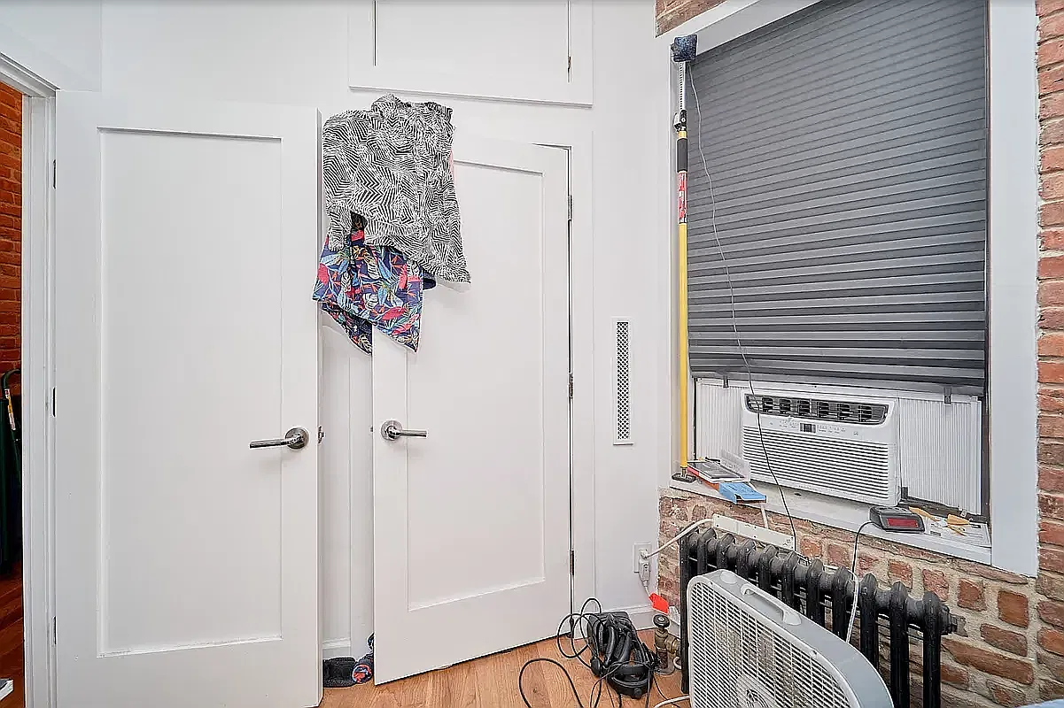 149 Norfolk St — Photo 3