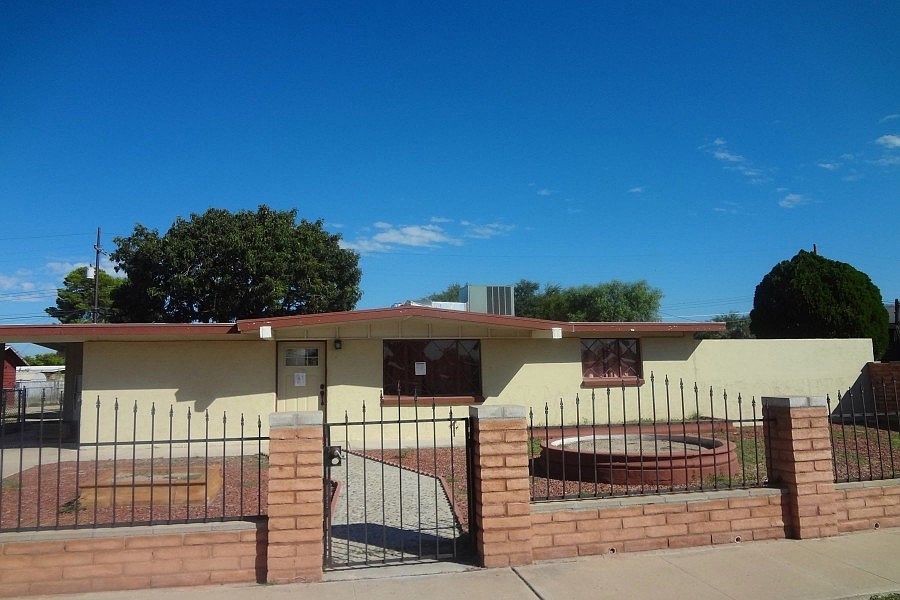 1st image of 2146 W Calle Cusco