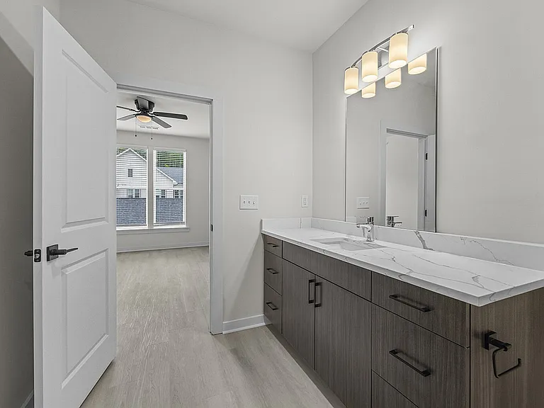 Heritage Rise Residences — Photo 10