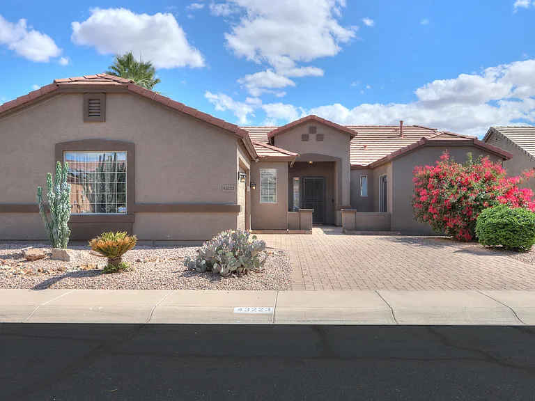 43223 W Neely Dr — Photo 10