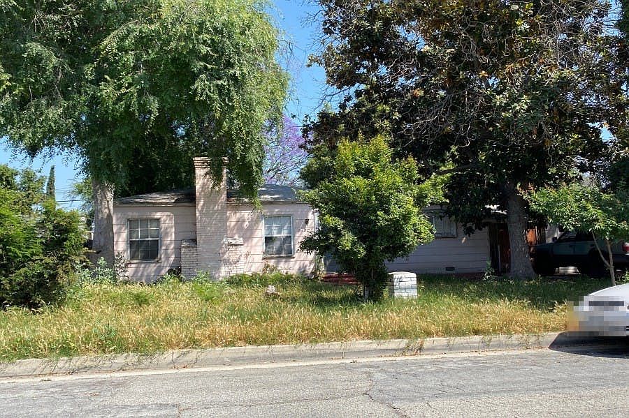 1st image of 8430 Manzanar Ave
