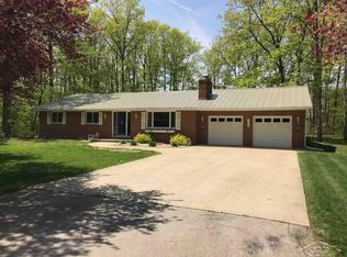 1600 Lavona Dr, Saginaw, MI 48609