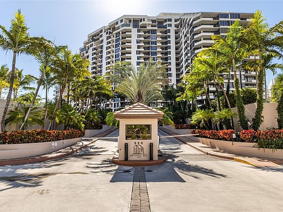 3rd image of 520 Brickell Key Dr APT A619