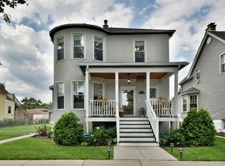 4222 Blanchan Ave, Brookfield, IL 60513