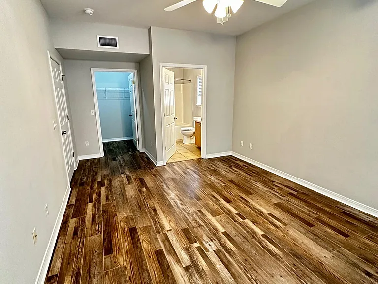 2154 Whispering Pines Blvd #3 — Photo 6