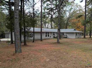 38 County Road 1112, Daingerfield, TX 75638