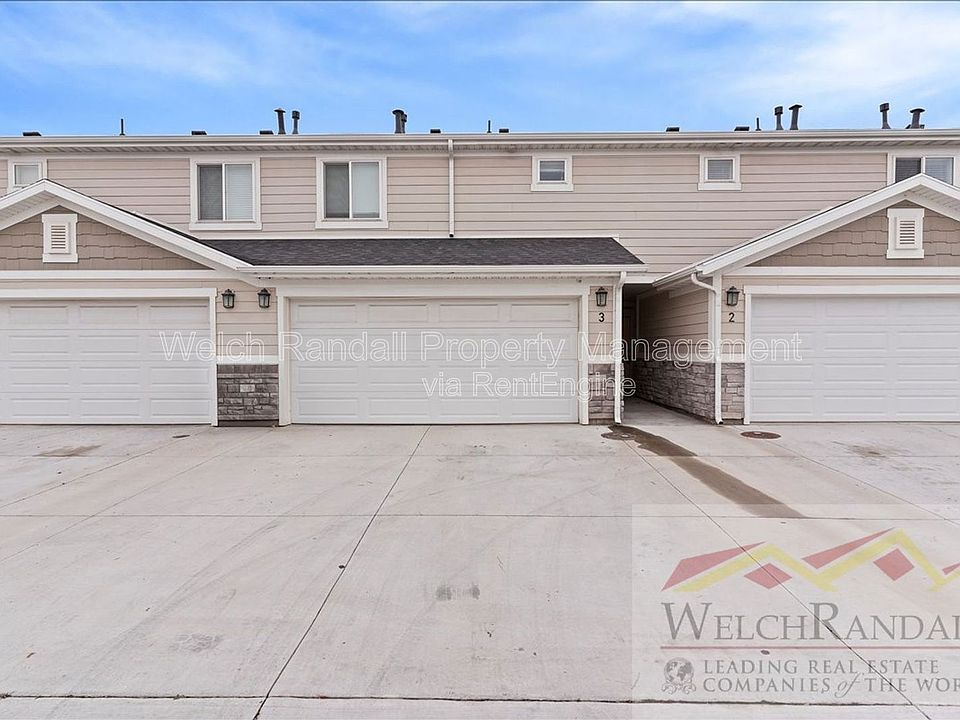 1st image of 1177 W Shady Brook Ln Unit 3