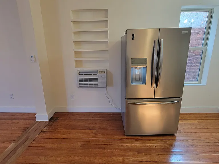 762 Eastern Ave #2 — Photo 10