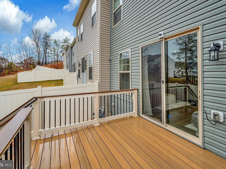 162 Shaded Valley Ct — Photo 36