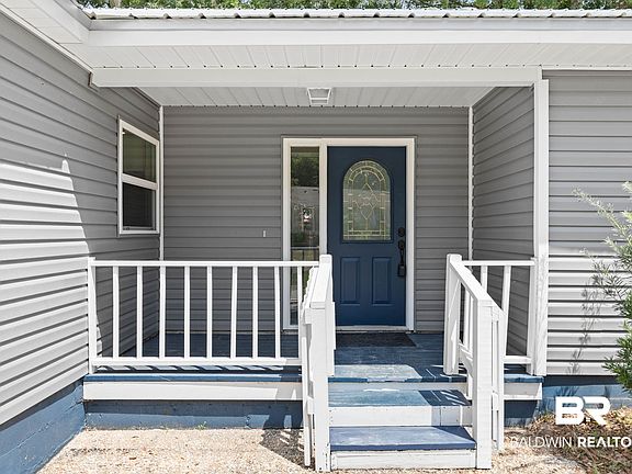 2nd image of 107 Wild Oak Dr