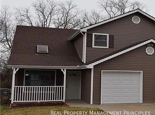 37 Cherry St #A, Liberty, MO 64068