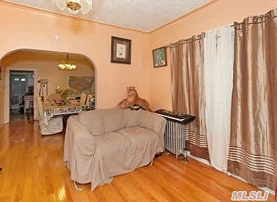 3rd image of 134-18 116th Ave