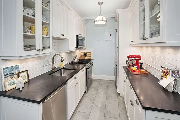 Sold by Compass | media 4