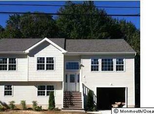 135 Statesir Pl, Middletown, NJ 07748