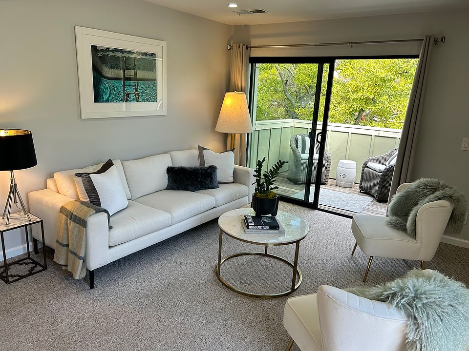 Front room and Patio